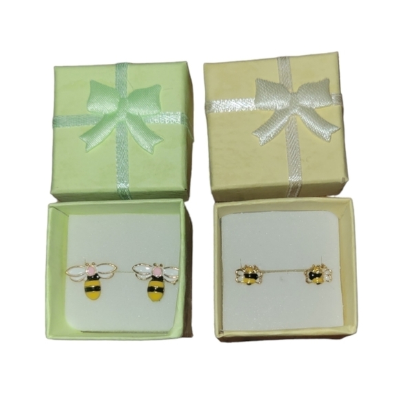 Mommy and‎ Me Earrings - Picture 1 of 1